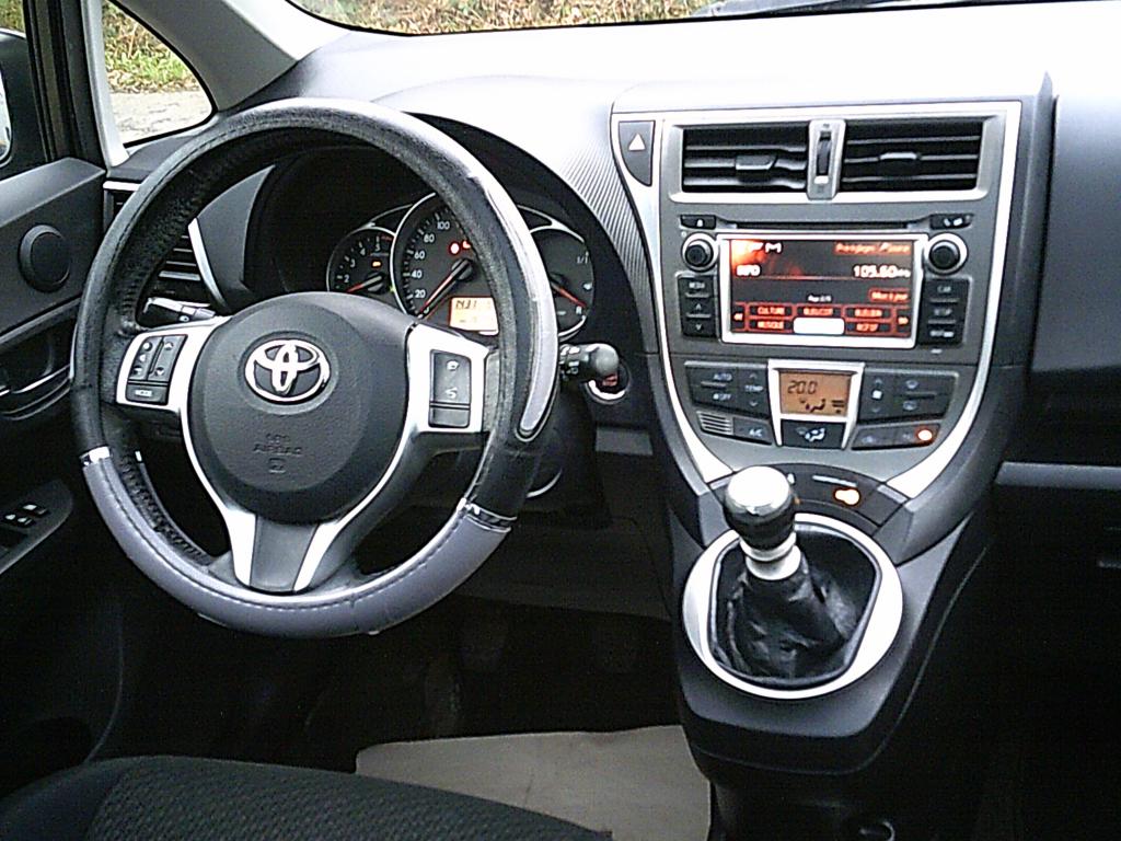 toyota verso-s lounge 1.4 d4d 90 garage brix occasions