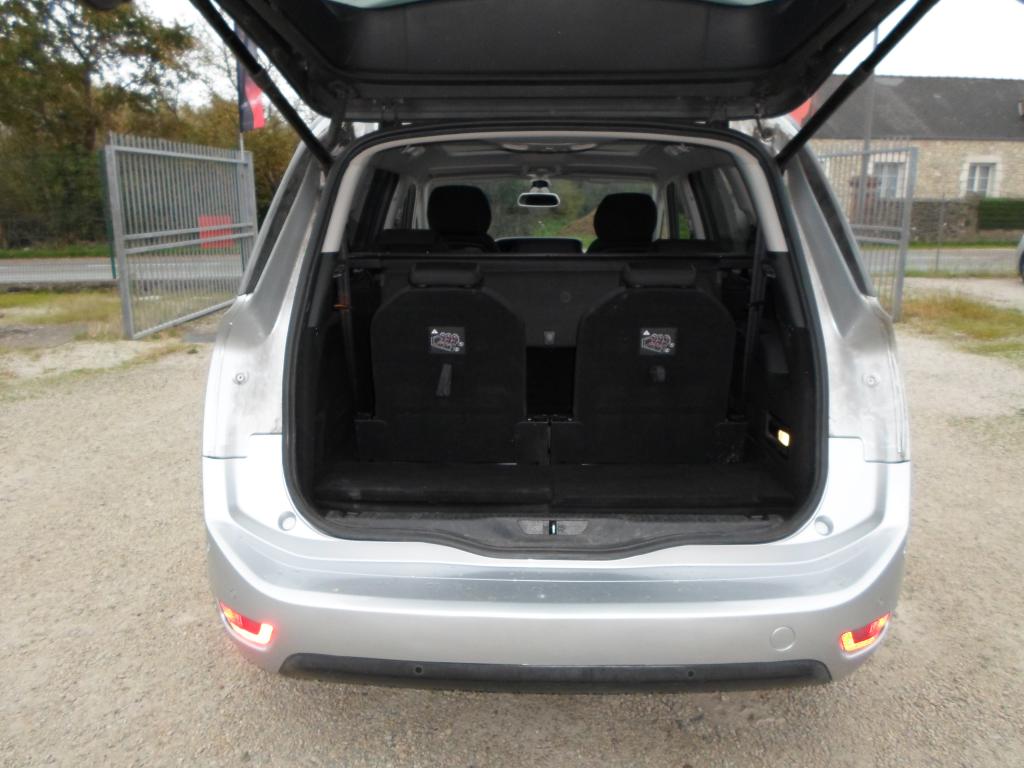 Citro�n grand C4 picasso 2.0 hdi 150 ch 7 places exclusive garage Eroudeville occasions 